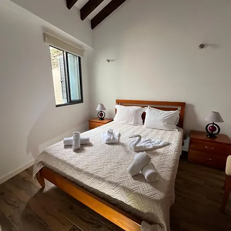 Villa Casa Dos Cedros à Pico da Pedra Extérieur photo